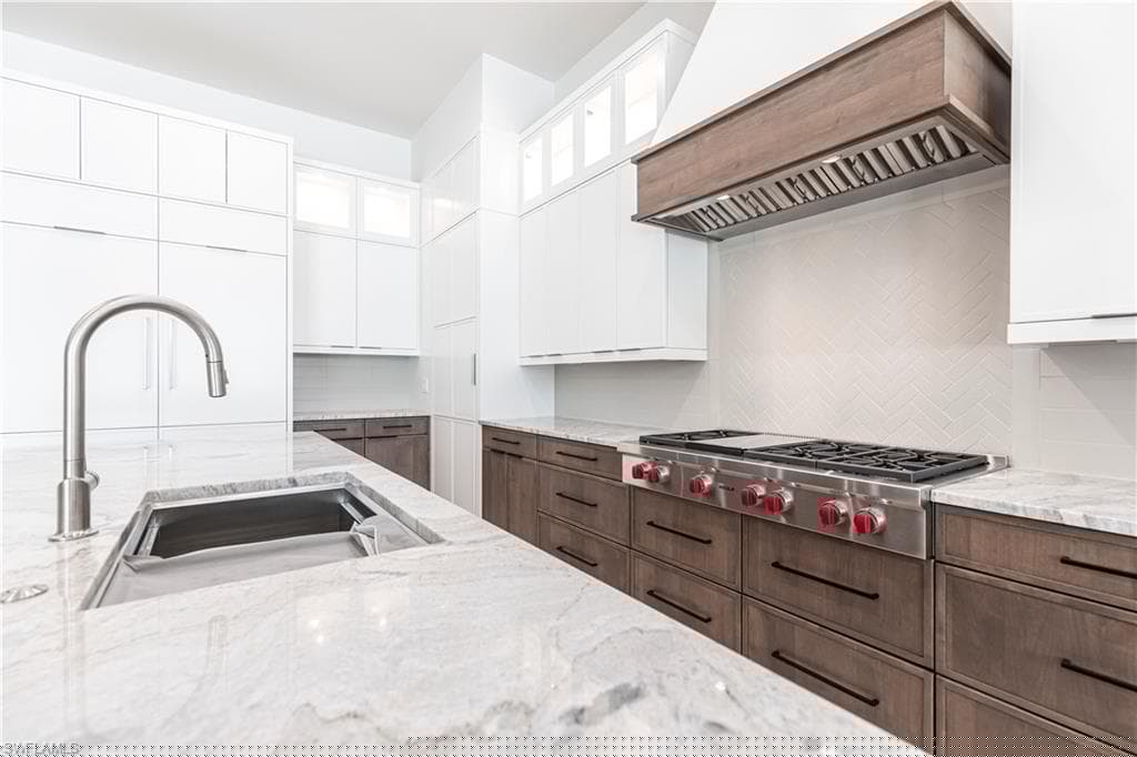 770 Port Side Dr, Naples, FL 34103-20