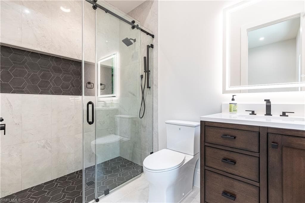 770 Port Side Dr, Naples, FL 34103-33