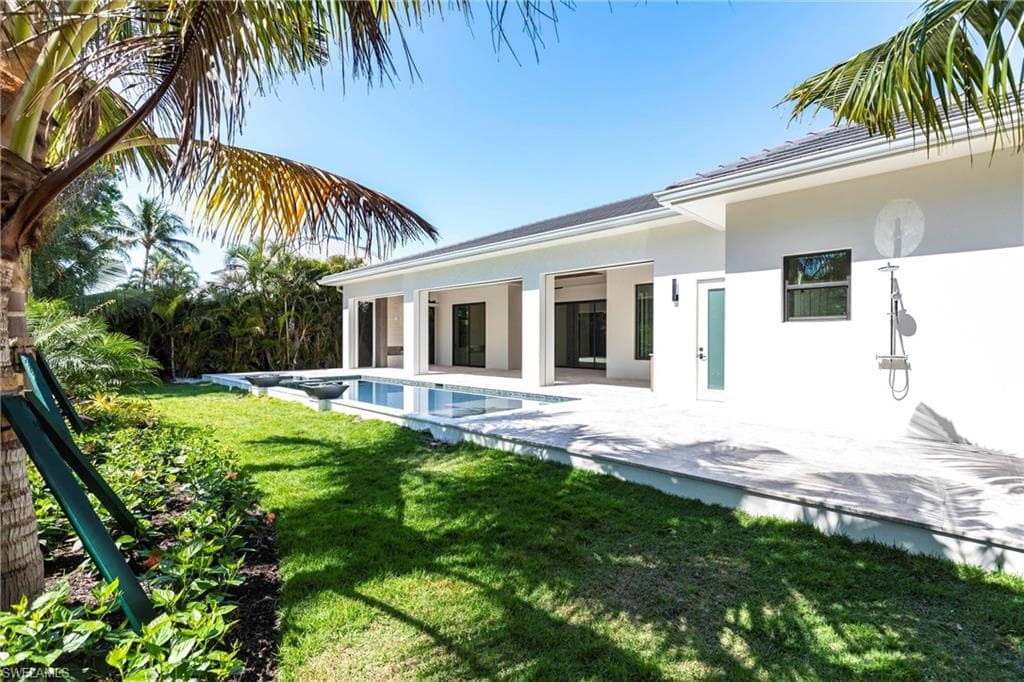 770 Port Side Dr, Naples, FL 34103-45