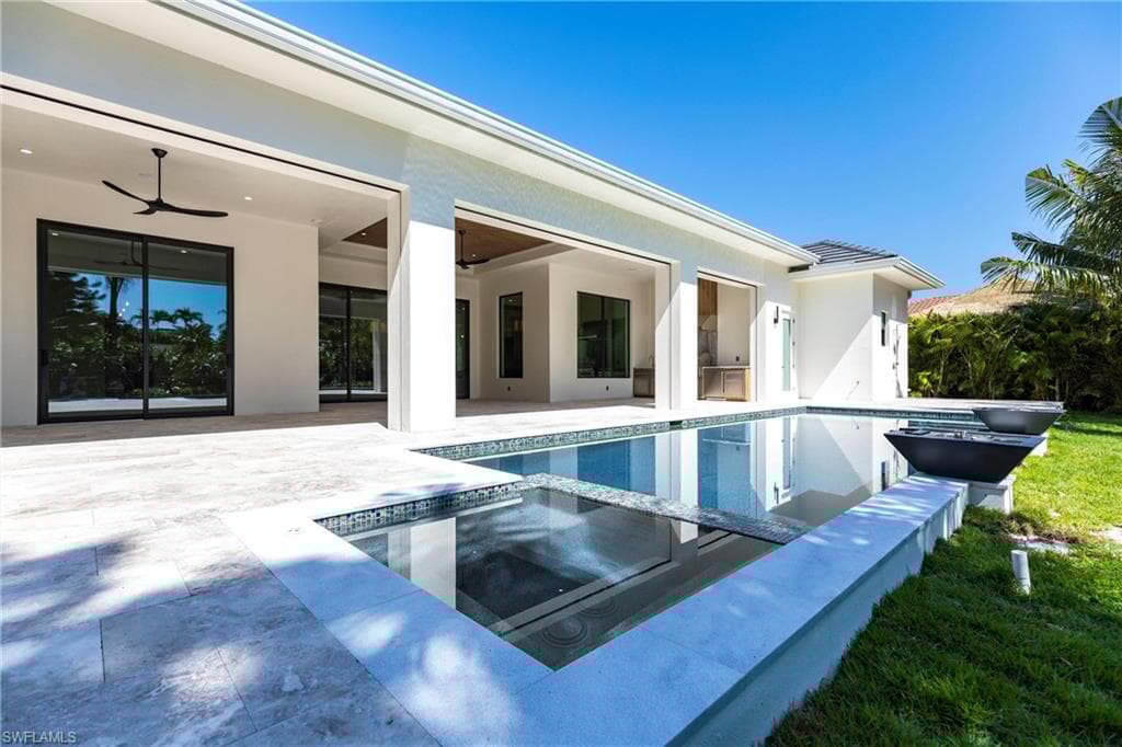 770 Port Side Dr, Naples, FL 34103-46