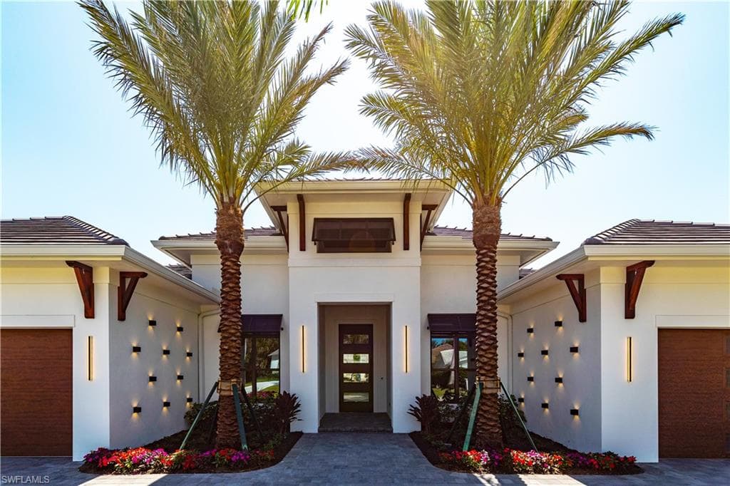 770 Port Side Dr, Naples, FL 34103-5