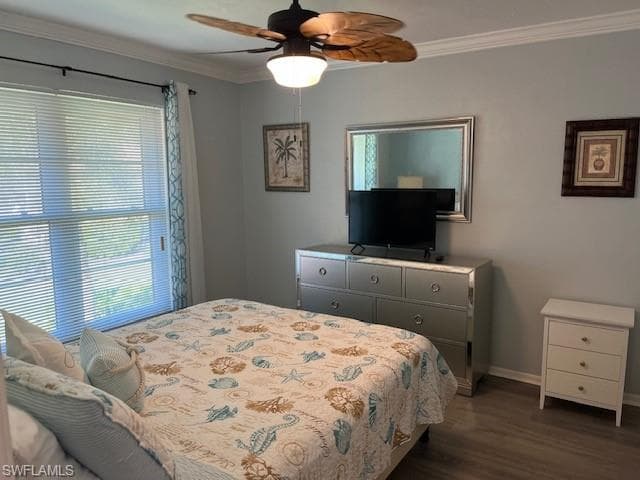 32 Greenbrier St 3-204, Marco Island, FL 34145-16