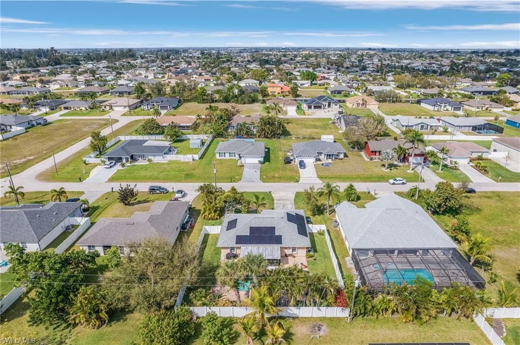 1306 13th Ter, Cape Coral, FL 33991-24