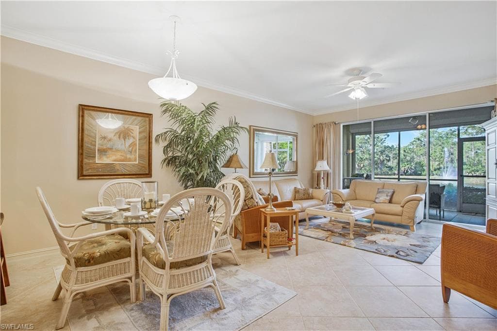 1015 Tarpon Cove Dr 1403, Naples, FL 34110-19