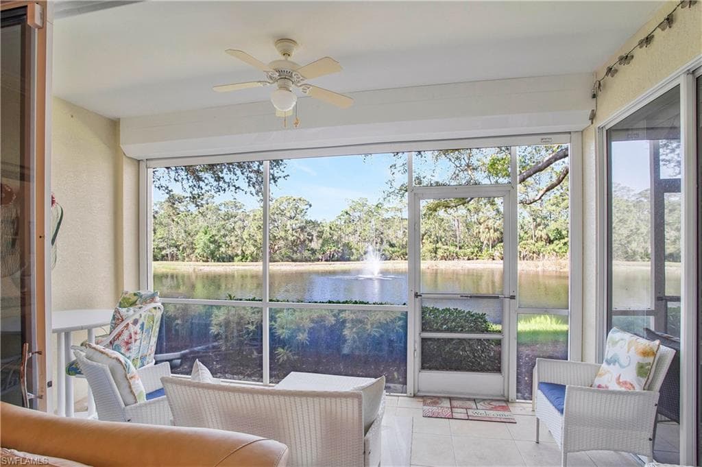 1015 Tarpon Cove Dr 1403, Naples, FL 34110-29