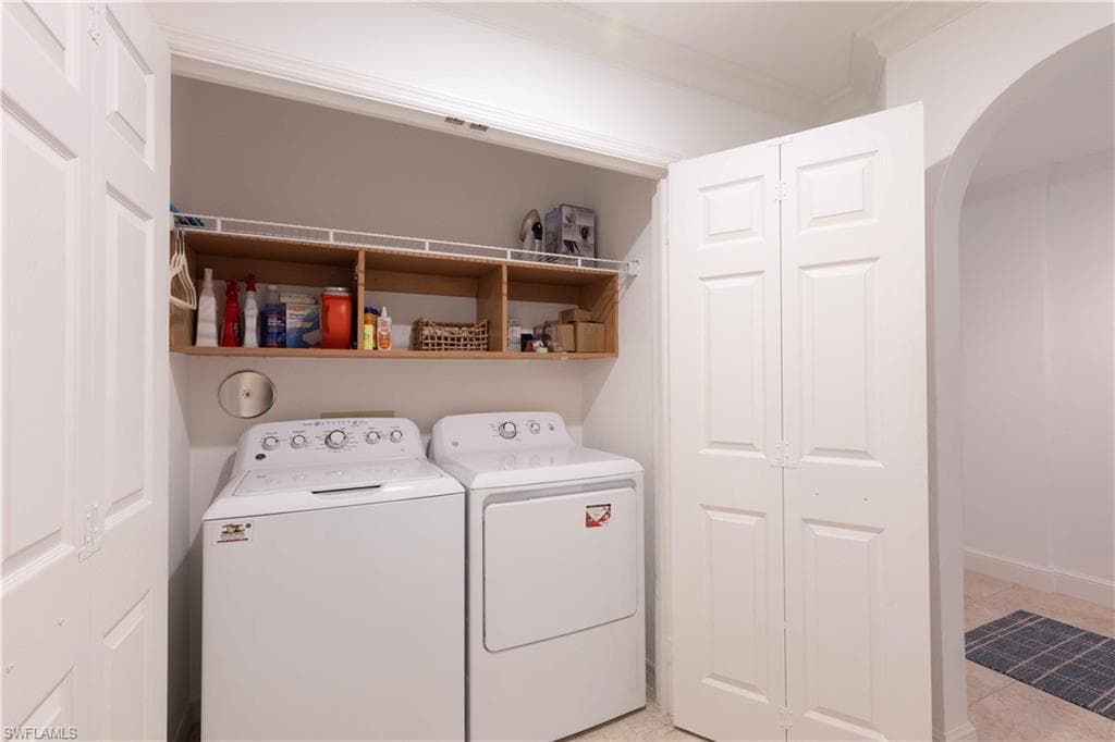 6510 Valen Way B102, Naples, FL 34108-17