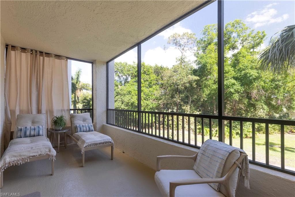 6510 Valen Way B102, Naples, FL 34108-8