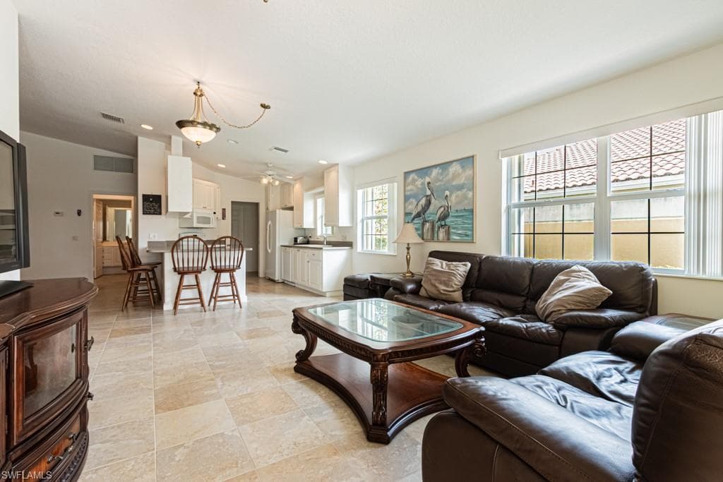 28886 Vermillion Ln, Bonita Springs, FL 34135-3