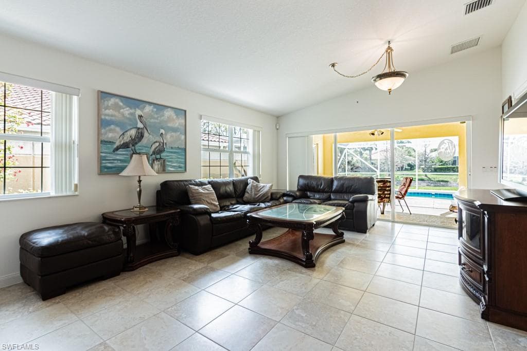 28886 Vermillion Ln, Bonita Springs, FL 34135-4