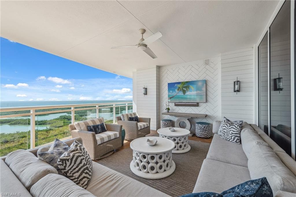 13915 Old Coast Rd 2203, Naples, FL 34110-4