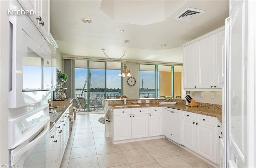 1079 Bald Eagle Dr N302, Marco Island, FL 34145-11