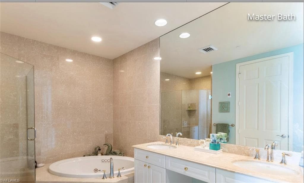 1079 Bald Eagle Dr N302, Marco Island, FL 34145-19