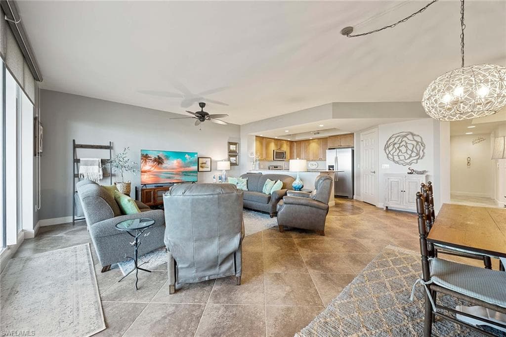 1065 Borghese Ln 1803, Naples, FL 34114-8