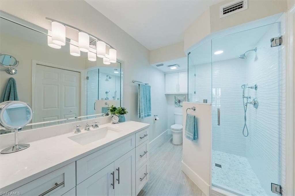 2324 Hidden Lake Dr 609, Naples, FL 34112-20
