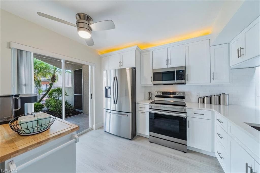 2324 Hidden Lake Dr 609, Naples, FL 34112-6