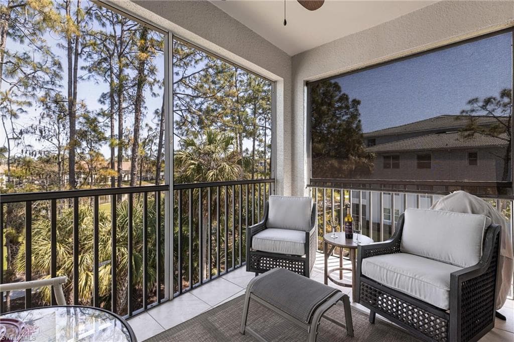 3950 Loblolly Bay Dr 308, Naples, FL 34114-24