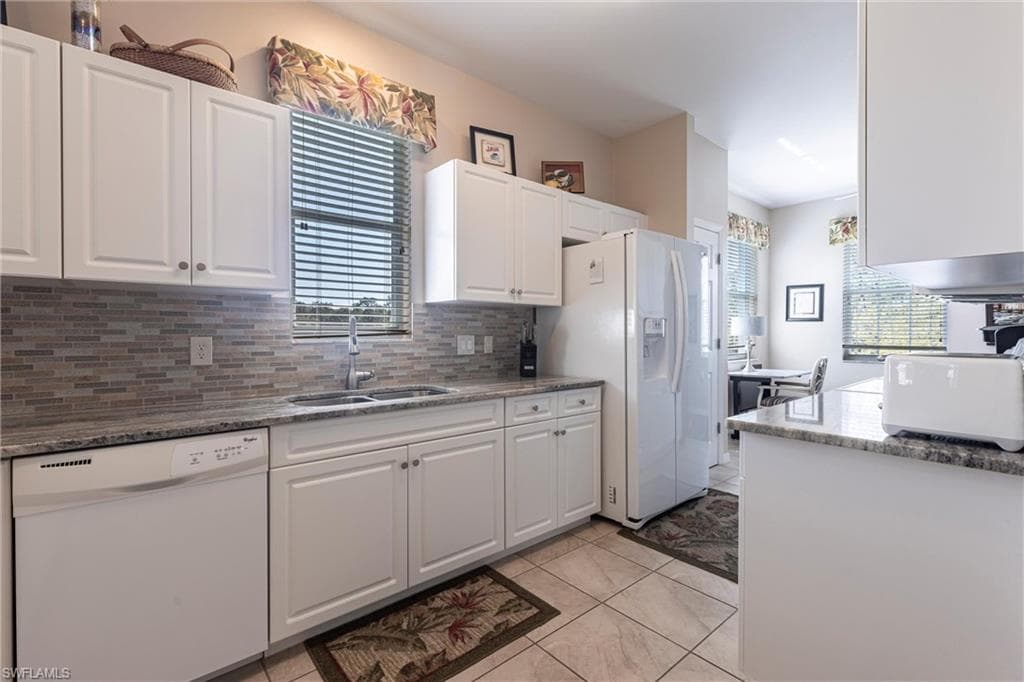 3950 Loblolly Bay Dr 308, Naples, FL 34114-8