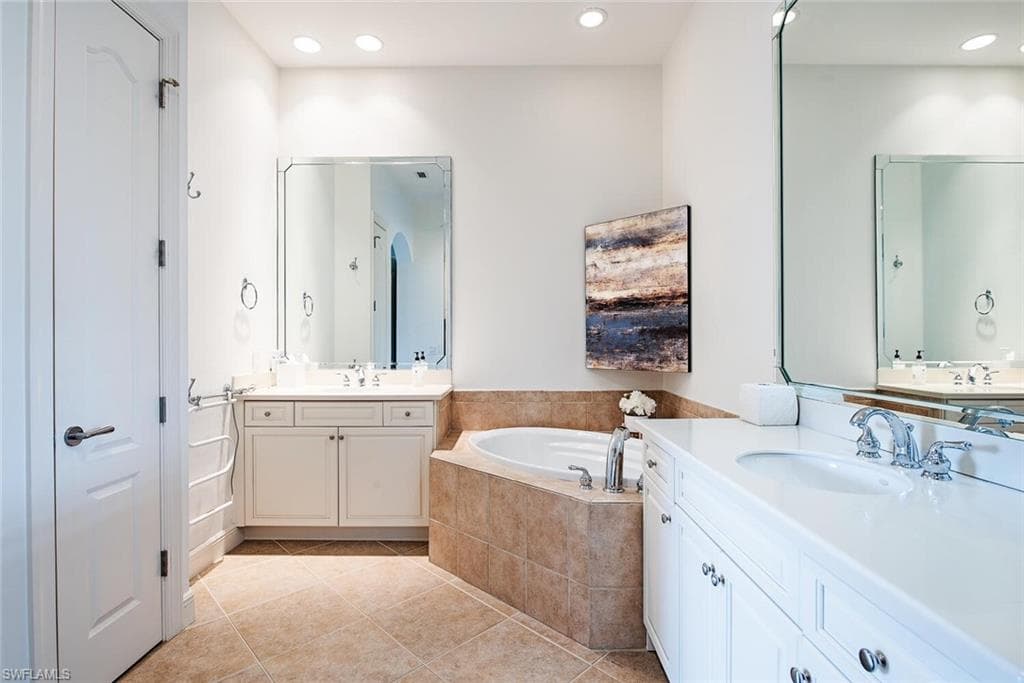17025 Porta Vecchio Way 101, Naples, FL 34110-9