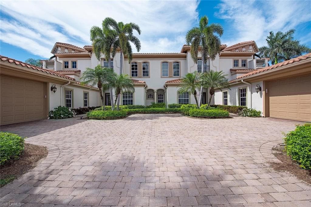 17025 Porta Vecchio Way 101, Naples, FL 34110-17