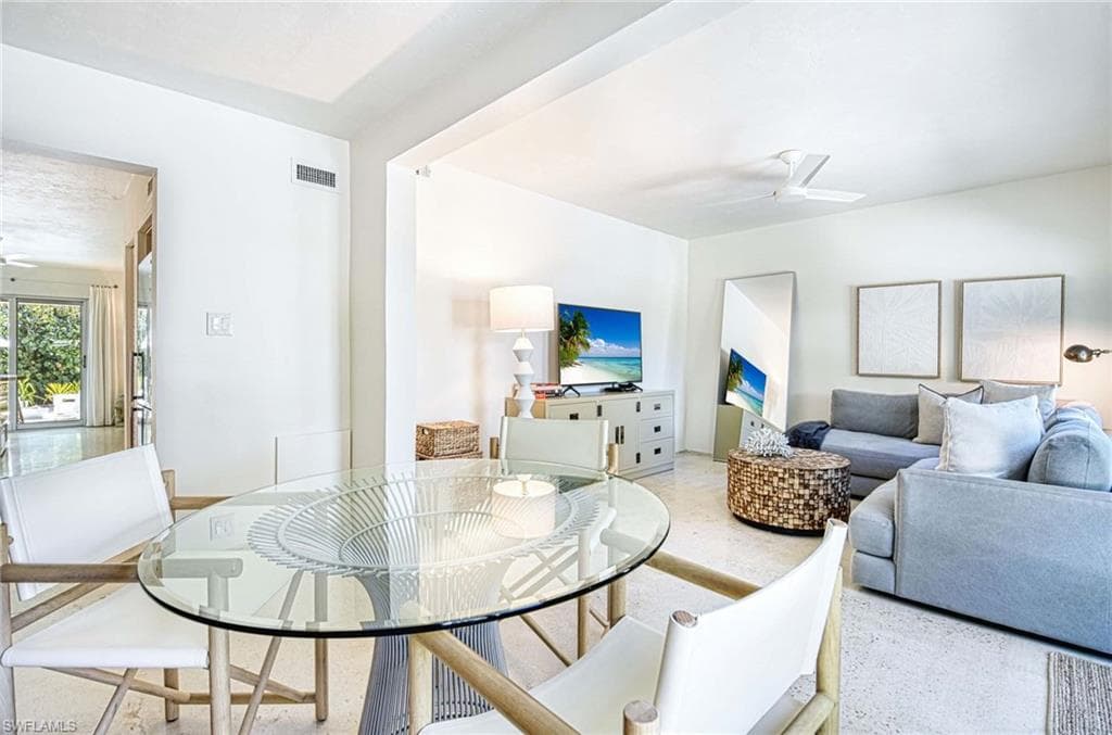 1212 10th Ave N, Naples, FL 34102-4