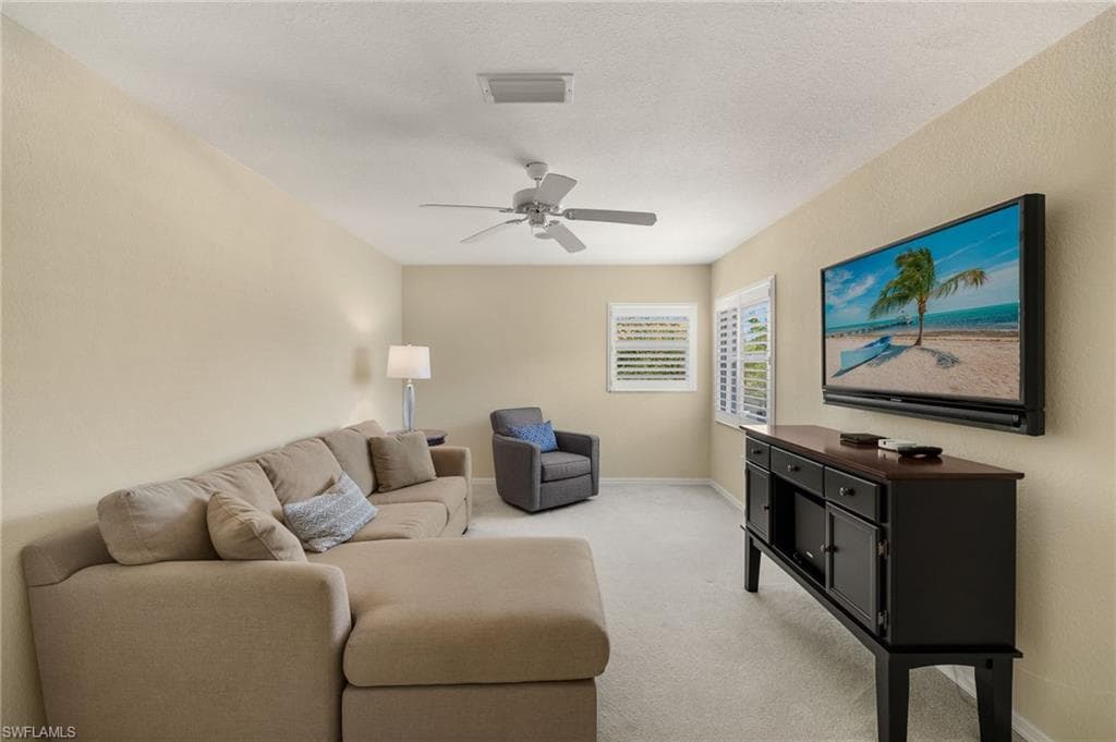 5240 Birmingham Dr 202, Naples, FL 34110-16