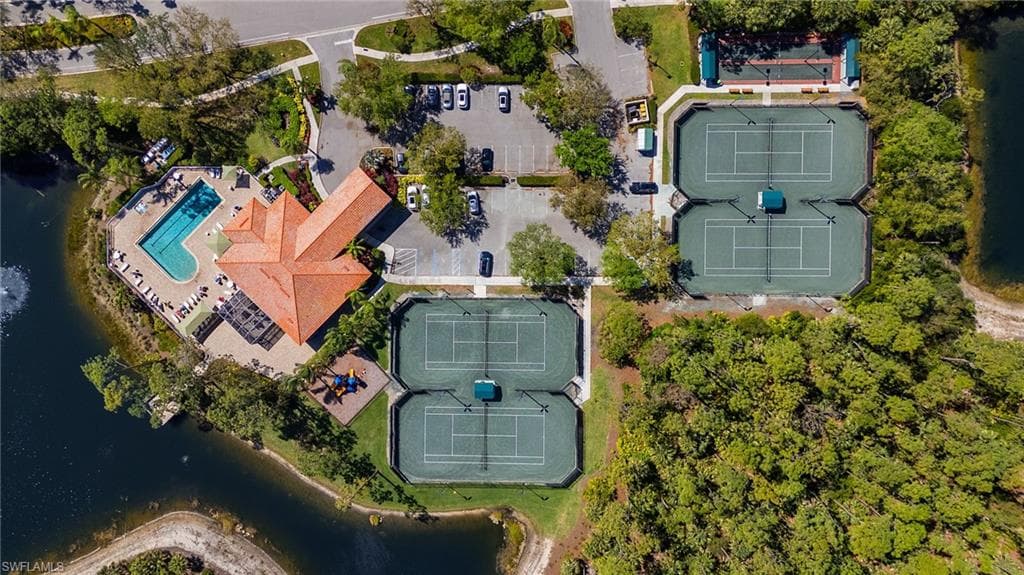 5240 Birmingham Dr 202, Naples, FL 34110-34