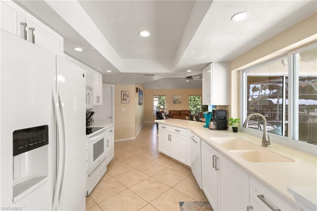 1145 Shenandoah Ct, Marco Island, FL 34145-15