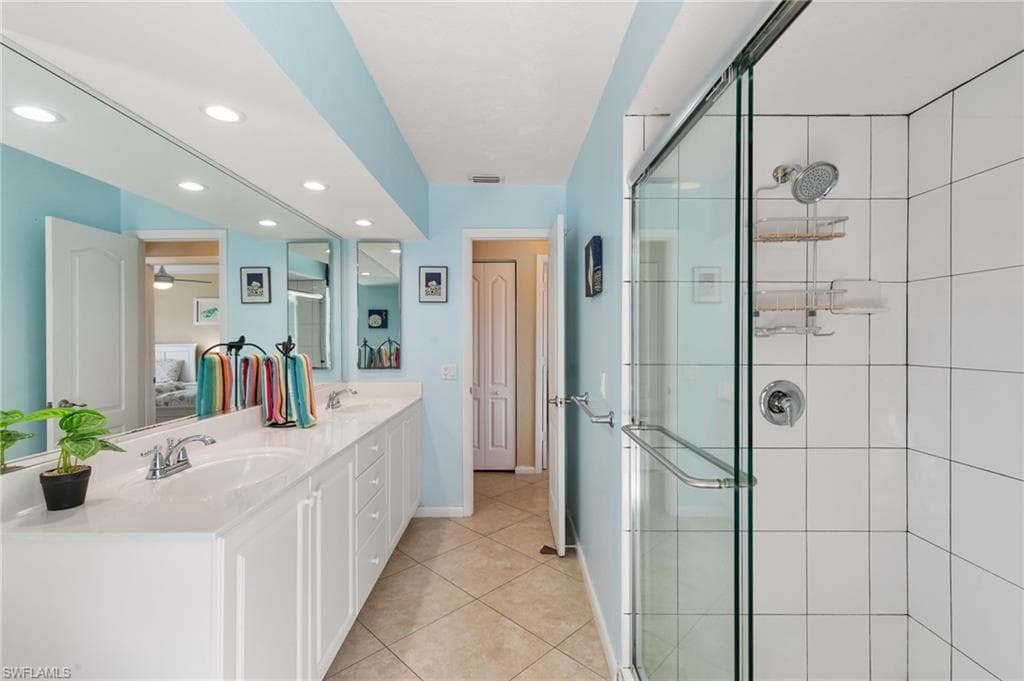 1145 Shenandoah Ct, Marco Island, FL 34145-27