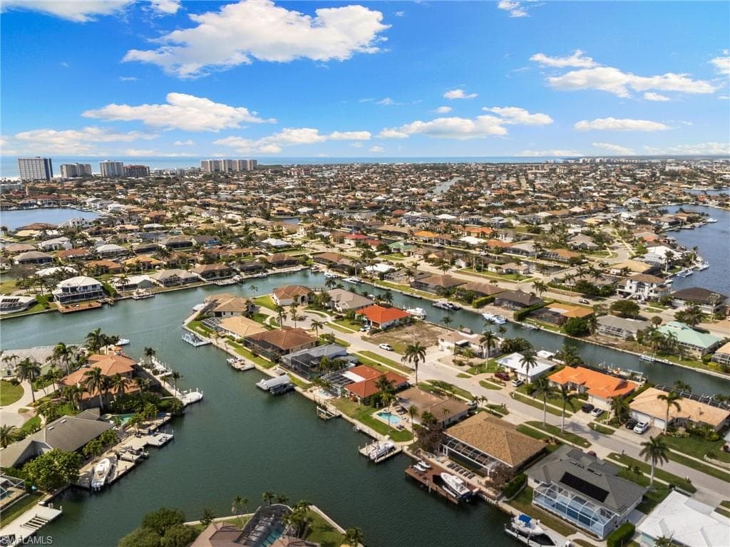 1145 Shenandoah Ct, Marco Island, FL 34145-43