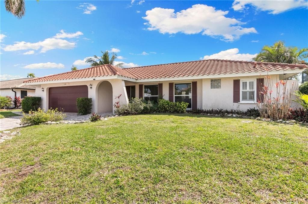 1145 Shenandoah Ct, Marco Island, FL 34145-4