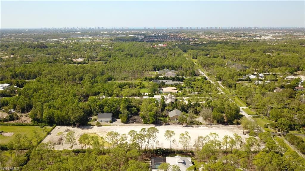 6540 Sandalwood Ln, Naples, FL 34109-4