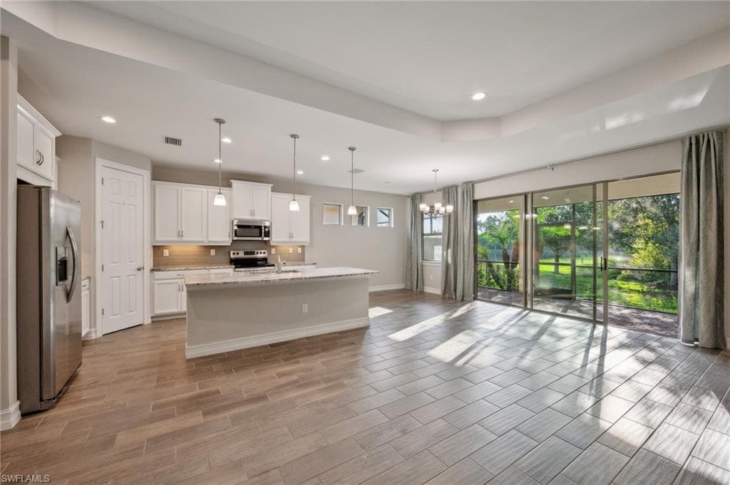 16246 Aberdeen Way, Naples, FL 34110-9