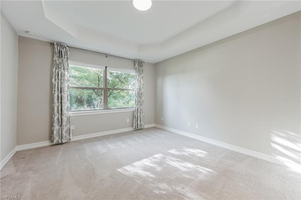 16246 Aberdeen Way, Naples, FL 34110-13