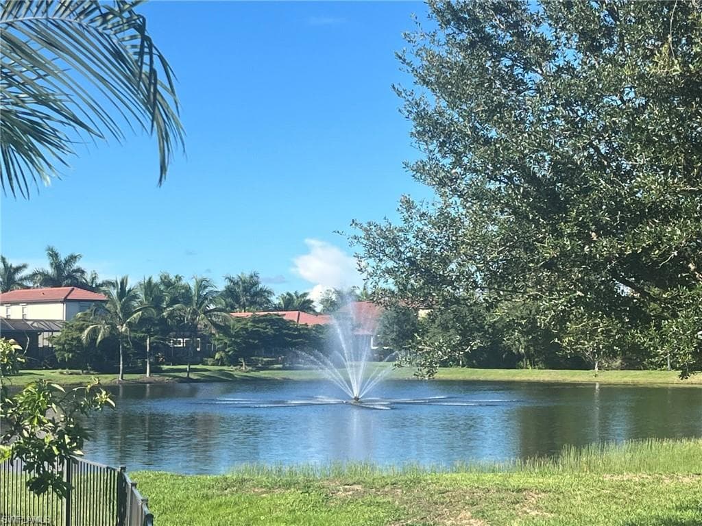 16246 Aberdeen Way, Naples, FL 34110-22