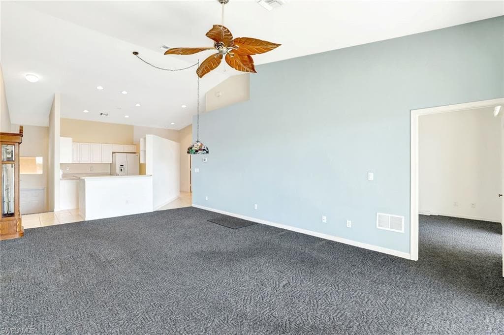 25061 Peacock Ln 201, Naples, FL 34114-5