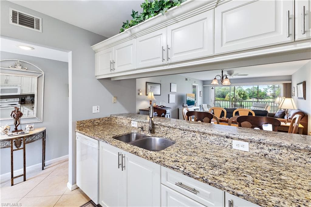1001 Eastham Way C-206, Naples, FL 34104-14