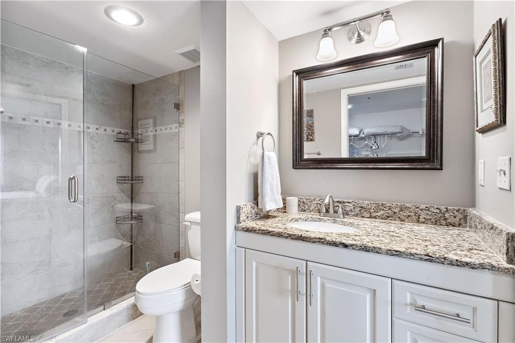 1001 Eastham Way C-206, Naples, FL 34104-18