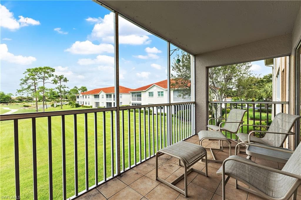 1001 Eastham Way C-206, Naples, FL 34104-22