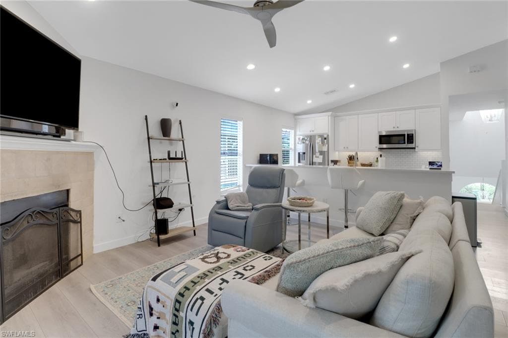 779 Park Ave, Naples, FL 34110-8