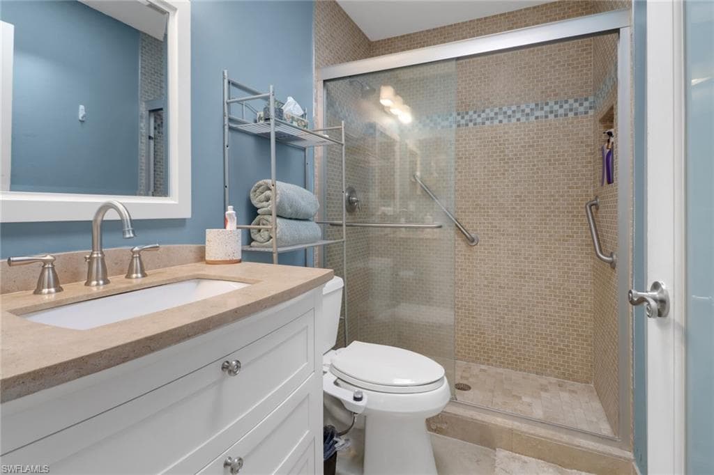 779 Park Ave, Naples, FL 34110-18