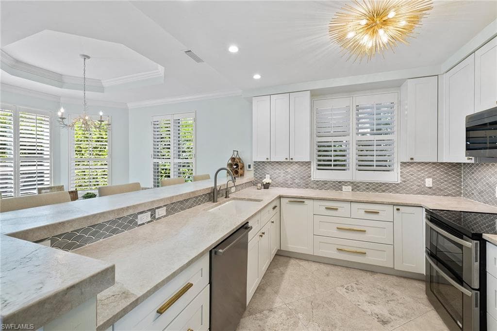 425 2nd Ave S A1, Naples, FL 34102-16
