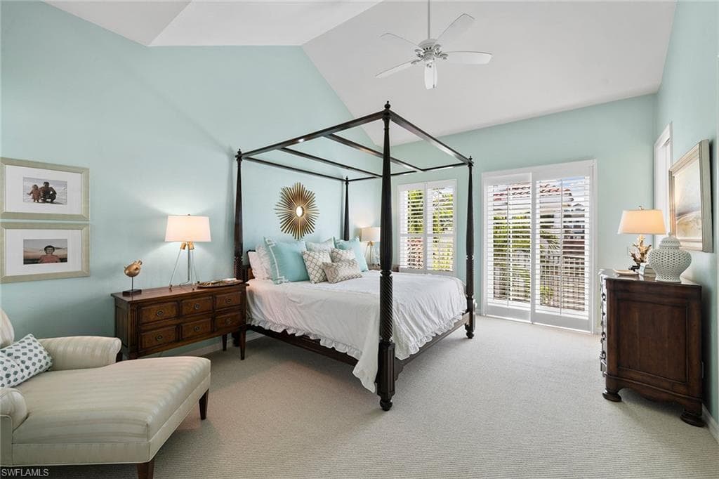 425 2nd Ave S A1, Naples, FL 34102-22