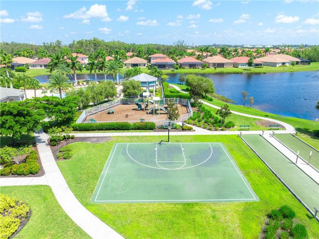 3764 Crofton Ct, Fort Myers, FL 33916-36