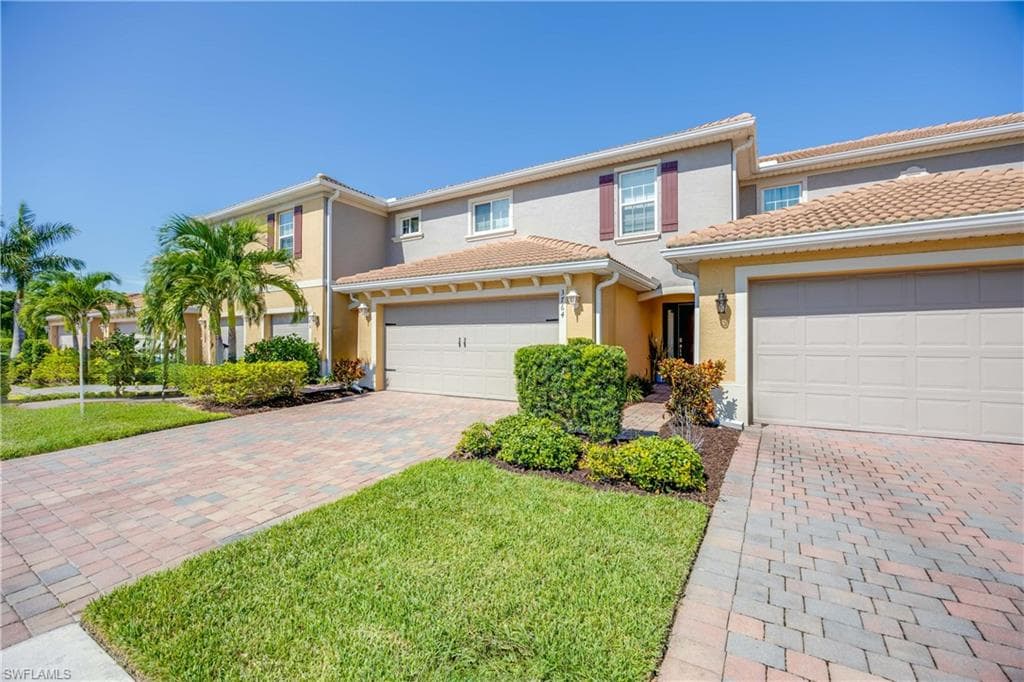 3764 Crofton Ct, Fort Myers, FL 33916-3