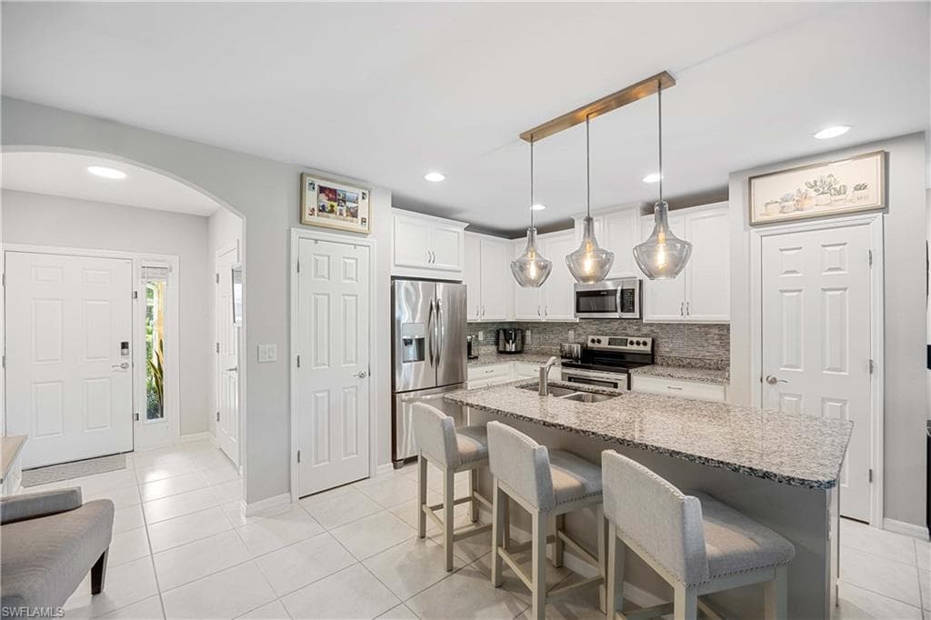 3764 Crofton Ct, Fort Myers, FL 33916-6
