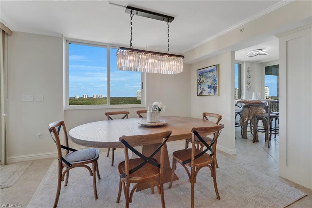 25 Bluebill Ave A906, Naples, FL 34108-9
