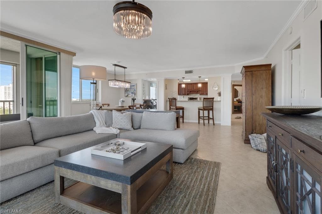 25 Bluebill Ave A906, Naples, FL 34108-12
