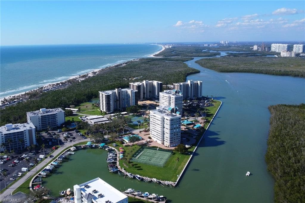 25 Bluebill Ave A906, Naples, FL 34108-40