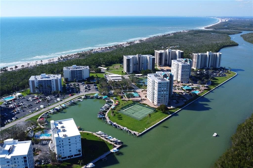 25 Bluebill Ave A906, Naples, FL 34108-41