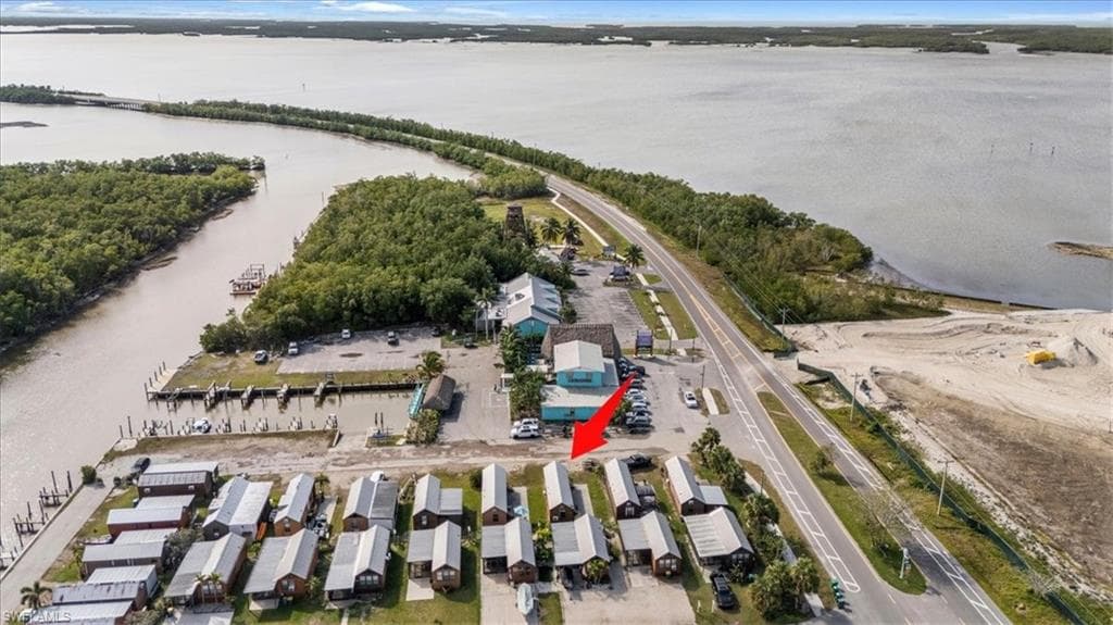 825 Copeland Ave S 3, Everglades City, FL 34108-14